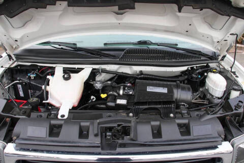 2020 GMC Savana 2500