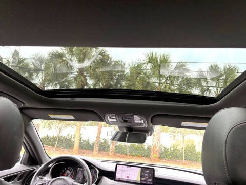 2022 Kia Stinger GT1