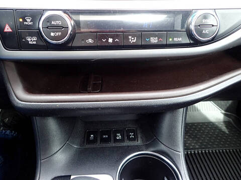 2017 Toyota Highlander