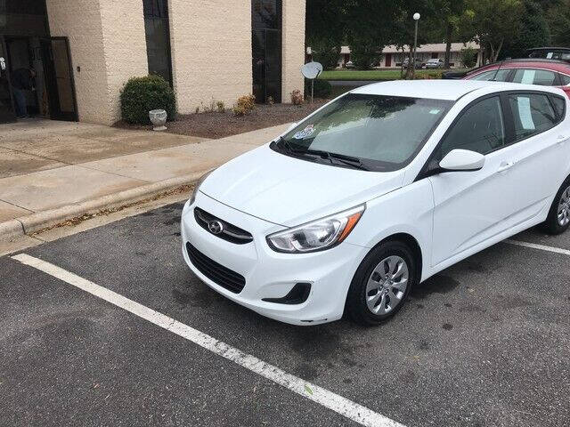 2017 Hyundai Accent SE