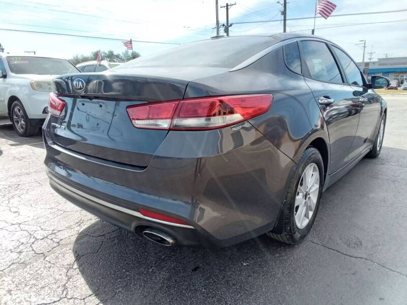 2017 Kia Optima LX
