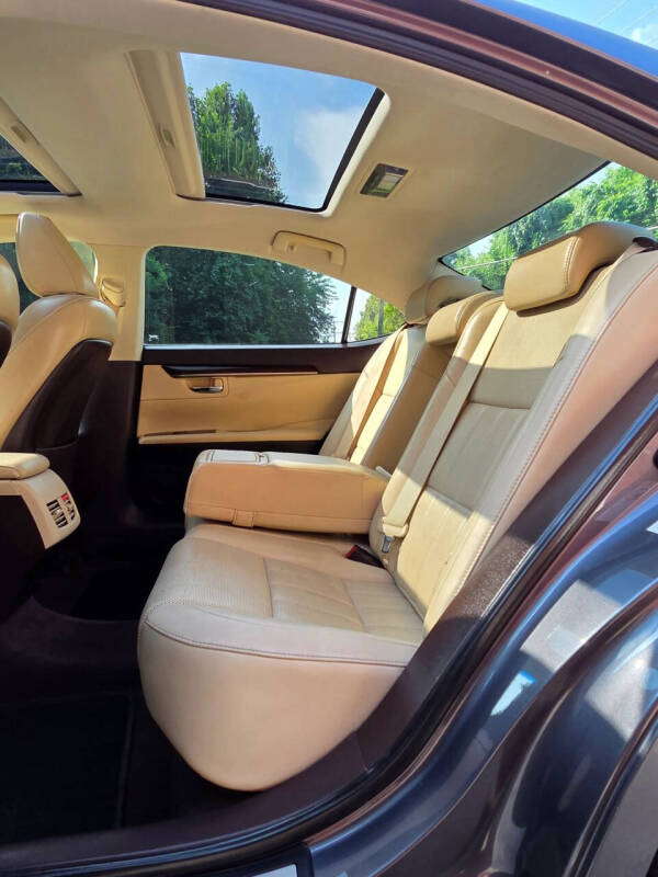2016 Lexus ES 350