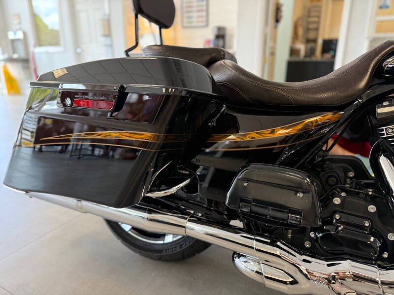 2012 Harley-Davidson CVO Road Glide