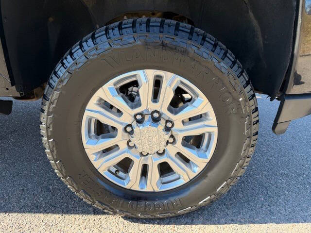 2023 GMC Sierra 3500HD Denali