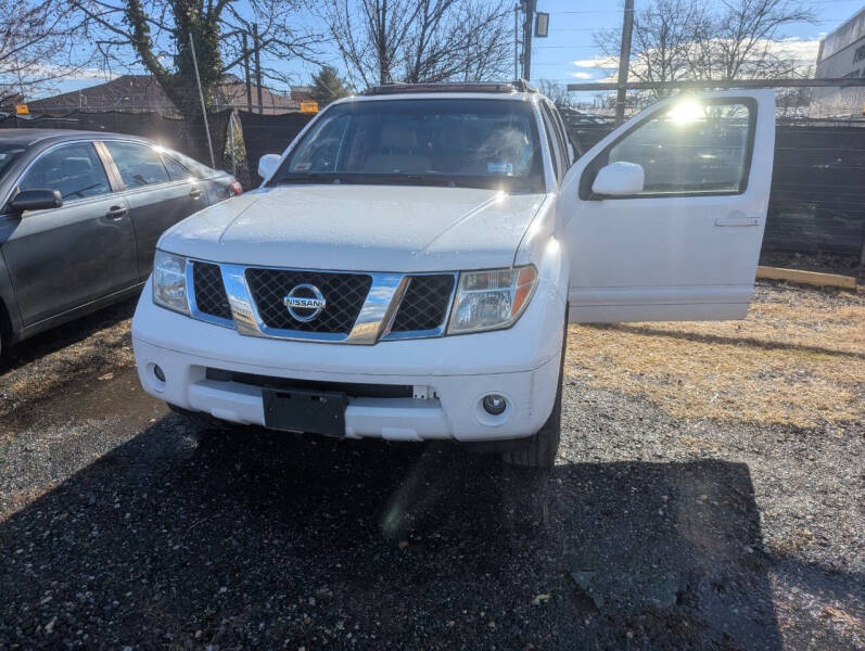 2006 Nissan Pathfinder SE