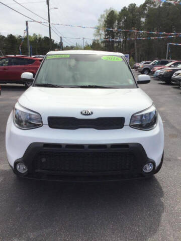 2016 Kia Soul +