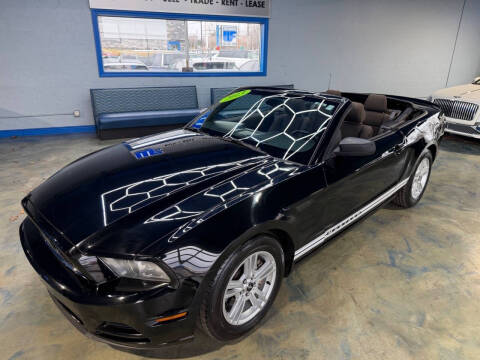 2013 Ford Mustang V6