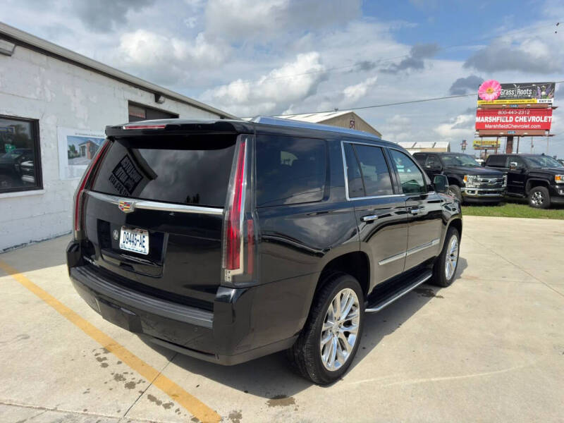2018 Cadillac Escalade Luxury