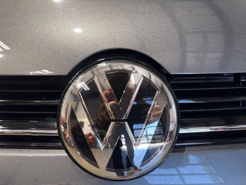 2018 Volkswagen Golf R 4Motion