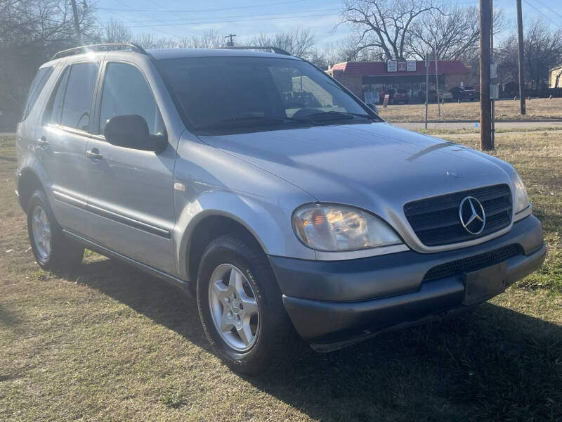 1999 Mercedes-Benz M-Class ML 320