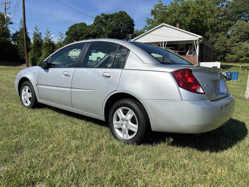 2007 Saturn Ion 2