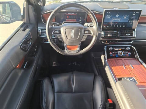 2024 Lincoln Navigator Premiere