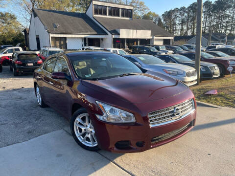 2009 Nissan Maxima for sale at Alpha Car Land LLC in Snellville GA