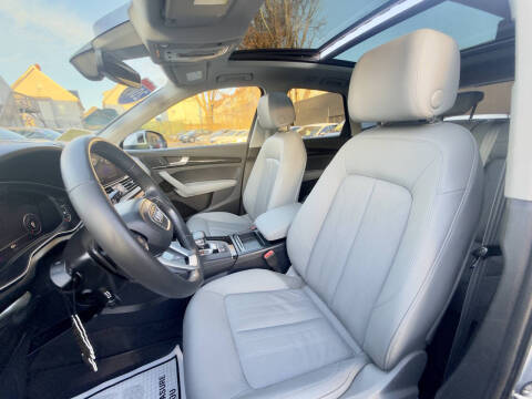 2018 Audi Q5 2.0T quattro Premium Plus