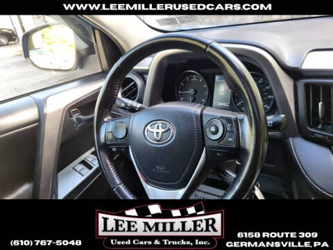 2017 Toyota RAV4 XLE