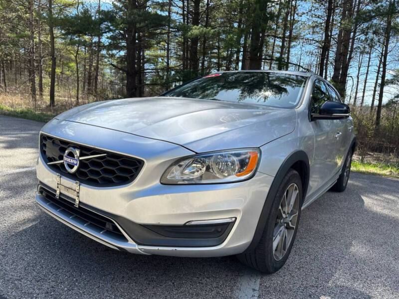 2015 Volvo V60 Cross Country T5