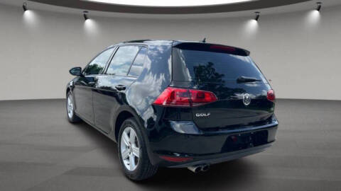 2017 Volkswagen Golf TSI Wolfsburg Edition
