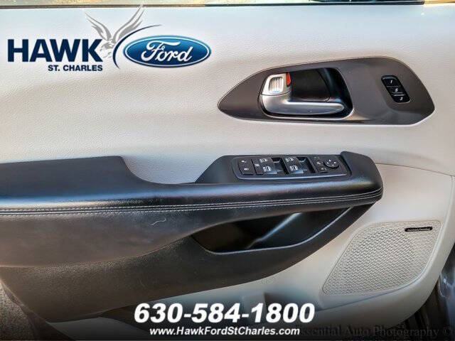 2017 Chrysler Pacifica Limited