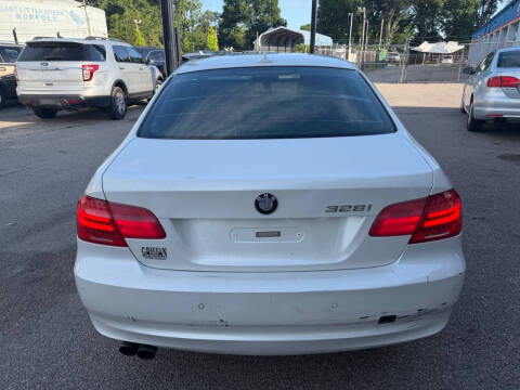 2013 BMW 3 Series 328i