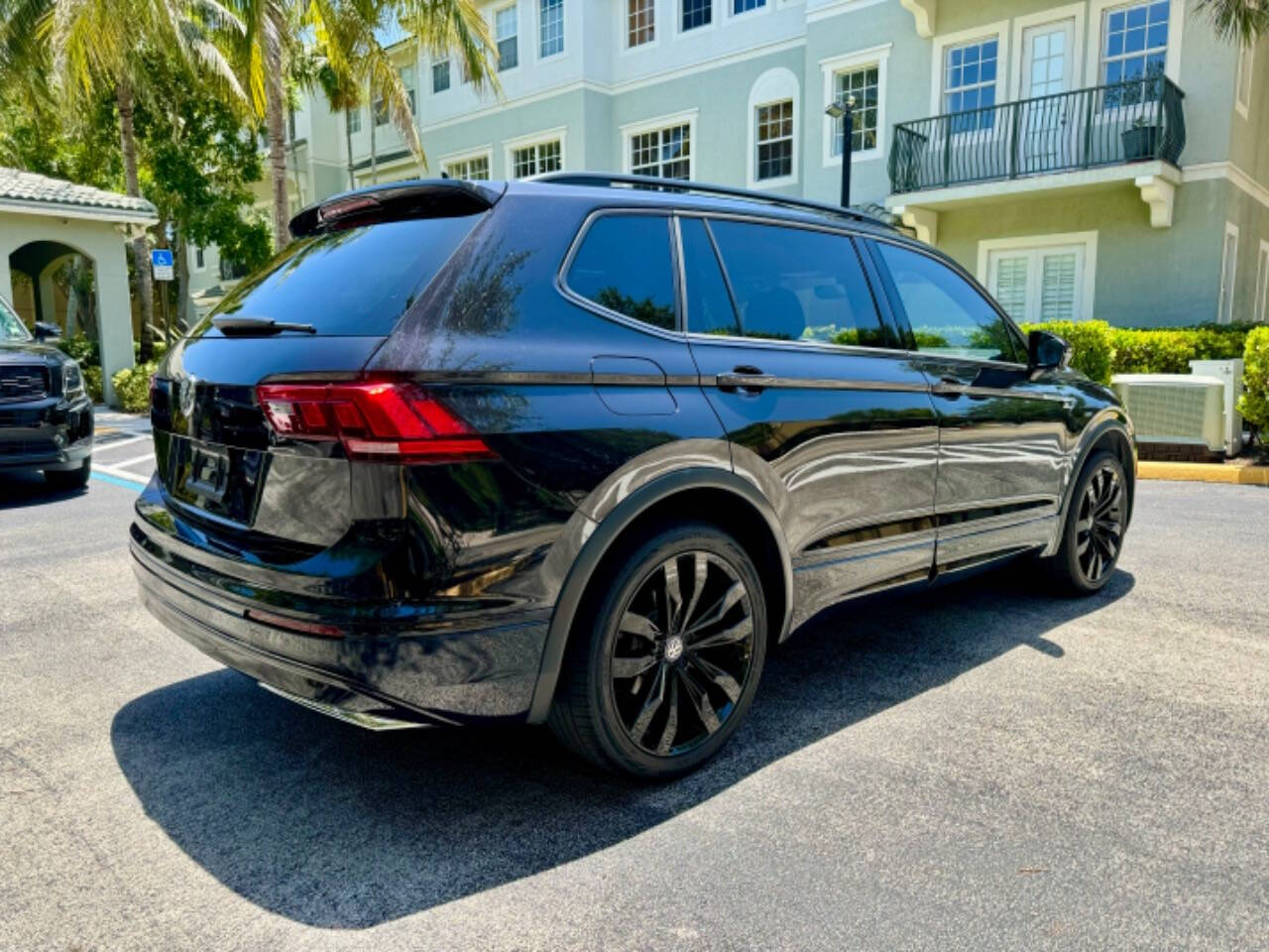 2020 Volkswagen Tiguan for sale at PJ AUTO in Margate, FL