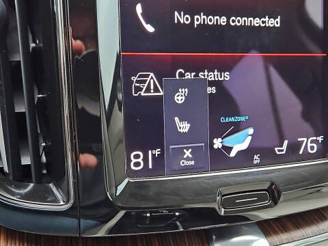 2021 Volvo XC60 T6 Momentum