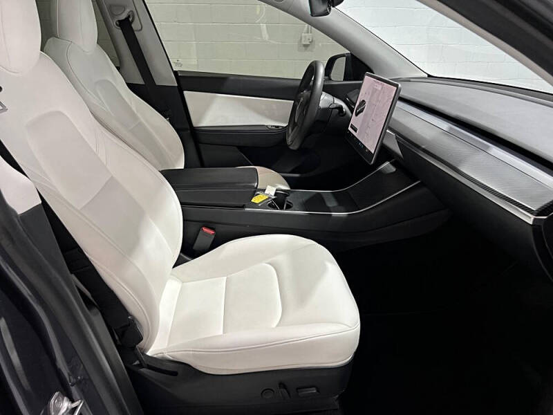 2020 Tesla Model Y Long Range