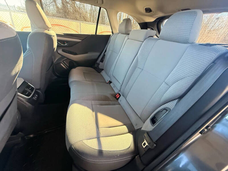 2022 Subaru Outback Premium