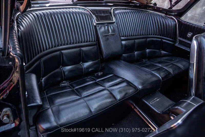 1966 Ford Thunderbird
