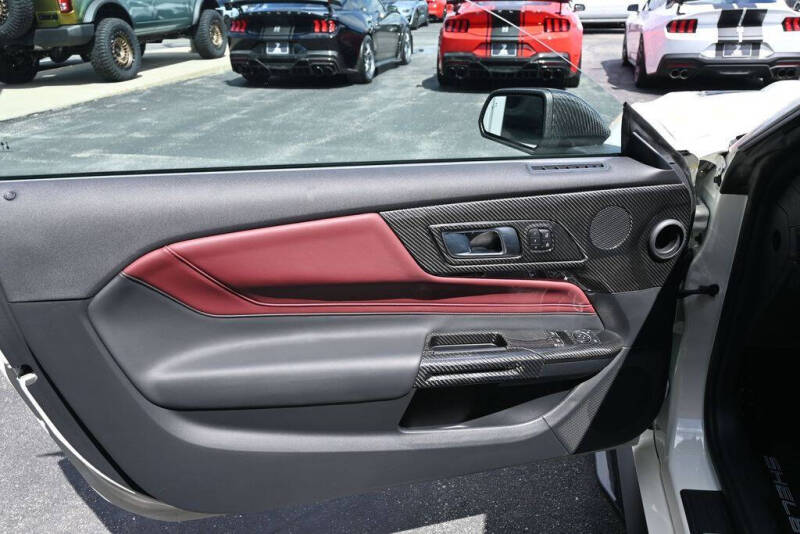 2025 Ford Mustang