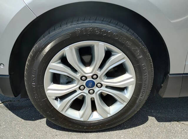 2020 Ford Edge Titanium