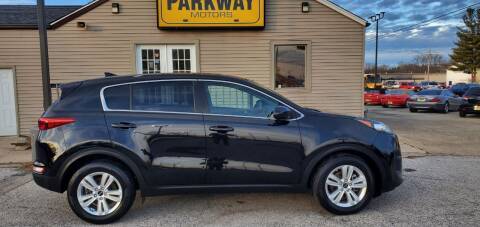 2019 Kia Sportage for sale at Parkway Motors in Springfield IL