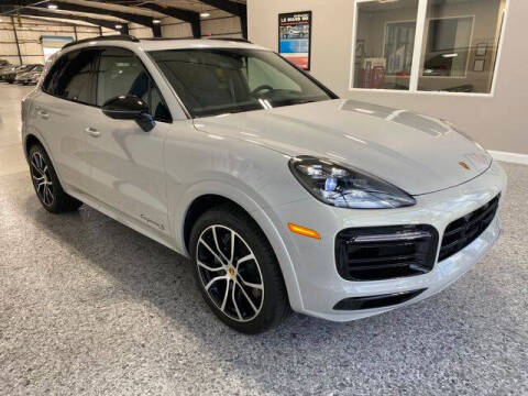2020 Porsche Cayenne S