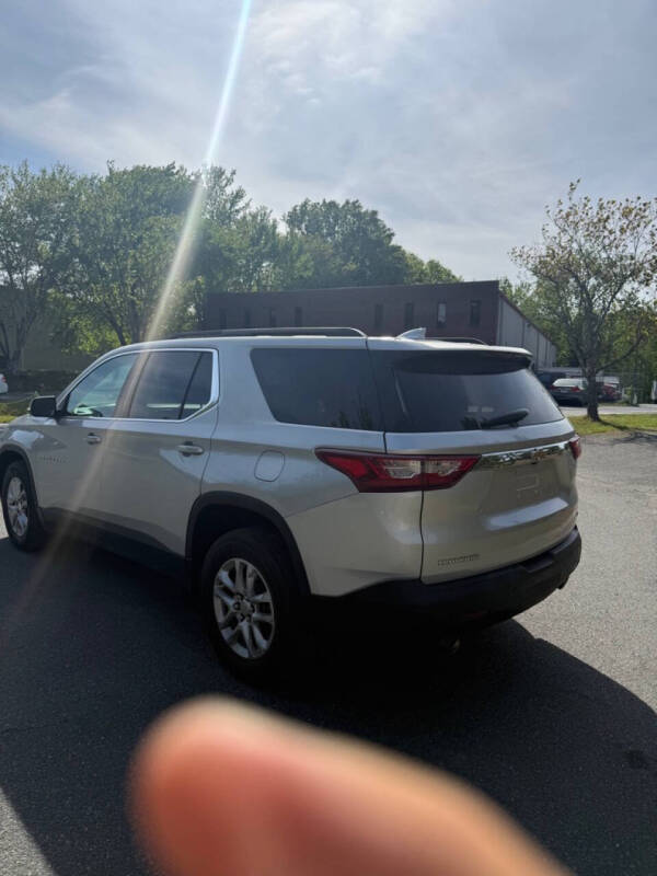 2021 Chevrolet Traverse LT Leather