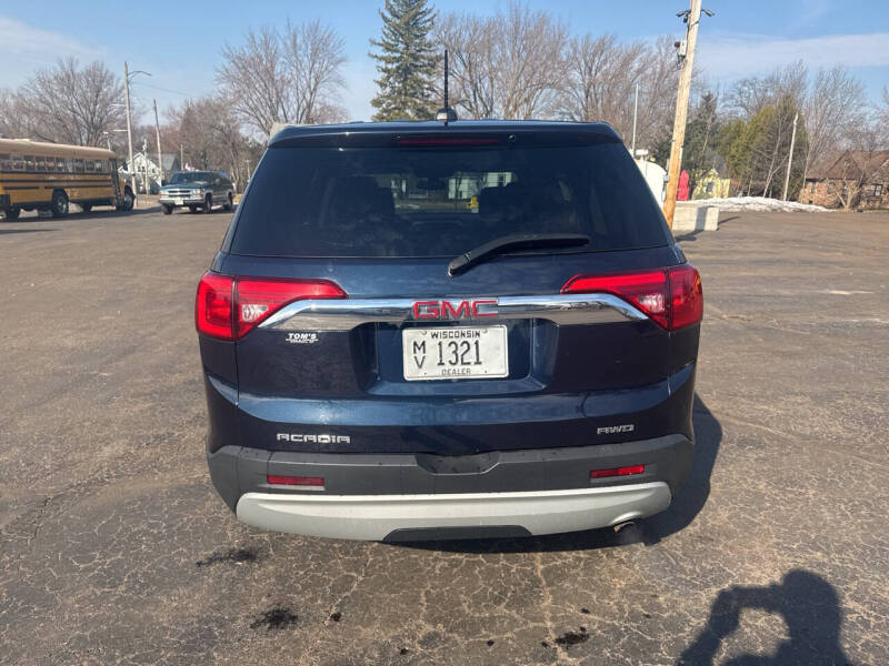 2017 GMC Acadia SLE-1