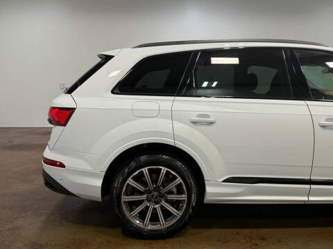 2023 Audi Q7 quattro Premium Plus 45 TFSI