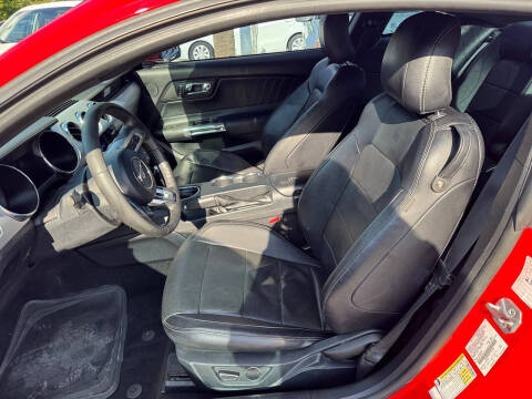 2017 Ford Mustang EcoBoost Premium