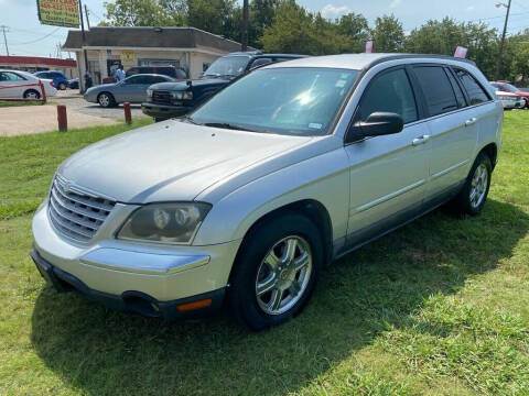 2004 Chrysler Pacifica for sale at Cash Car Outlet in Mckinney TX