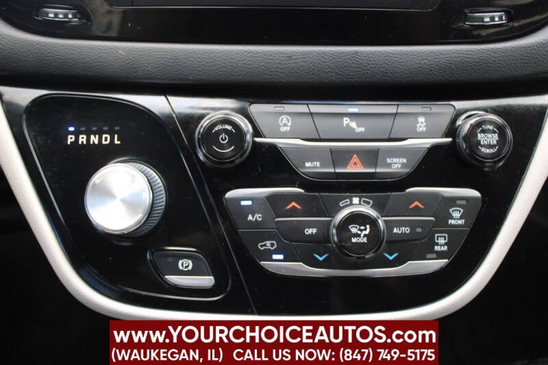 2020 Chrysler Pacifica Touring L