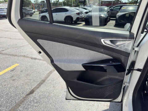 2023 Volkswagen ID.4 Standard