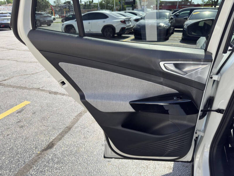 2023 Volkswagen ID.4 Standard