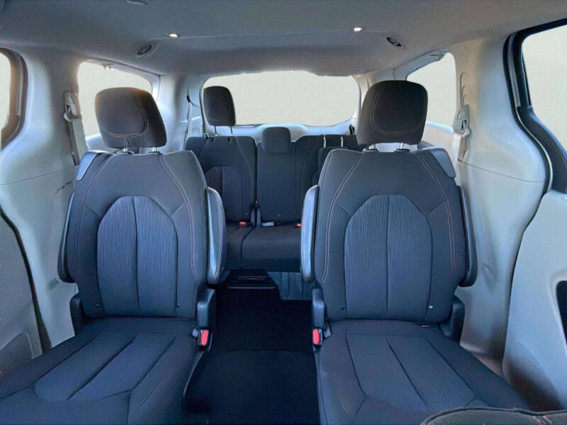 2020 Chrysler Pacifica Touring