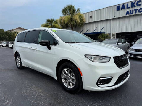 2024 Chrysler Pacifica Touring L
