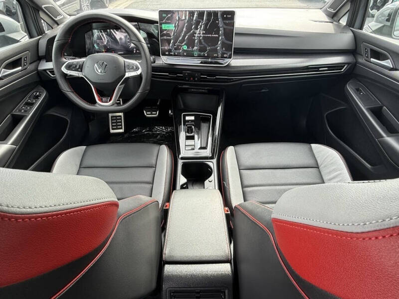 2025 Volkswagen Golf GTI Autobahn