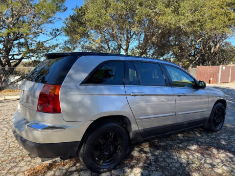2005 Chrysler Pacifica Touring