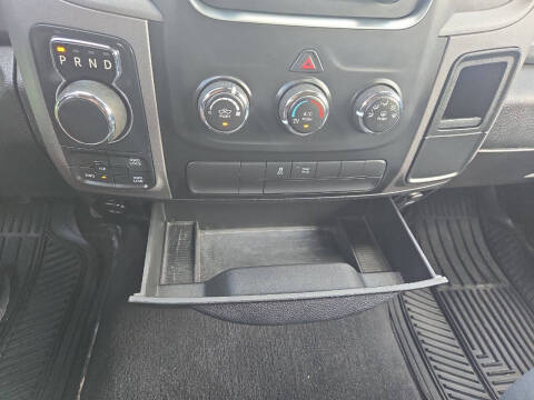 2017 RAM 1500 Express