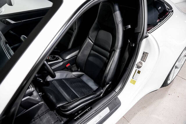 2021 Porsche 911 Carrera S