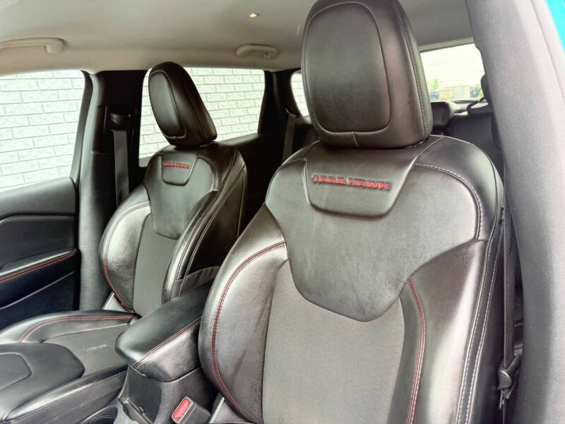 2021 Jeep Cherokee Trailhawk