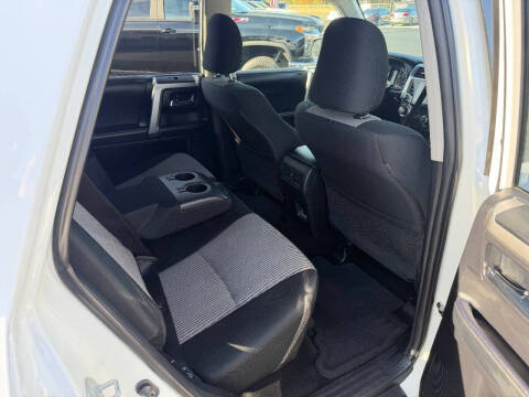 2022 Toyota 4Runner SR5