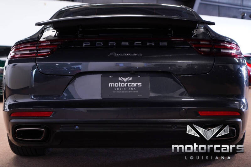 2018 Porsche Panamera