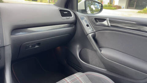 2013 Volkswagen GTI Wolfsburg Edition